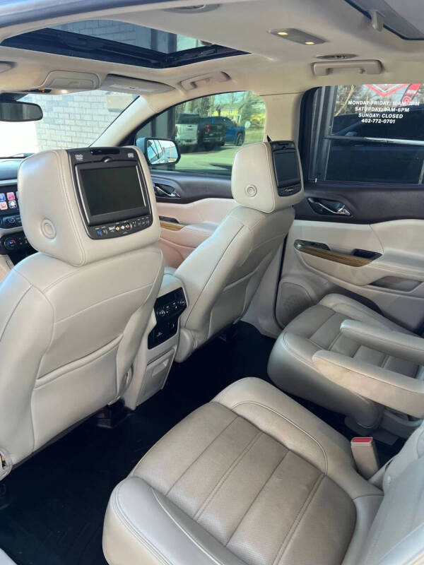 2017 GMC Acadia Denali