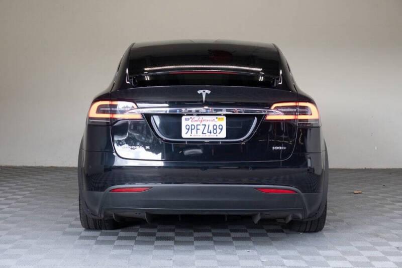 2017 Tesla Model X 90D