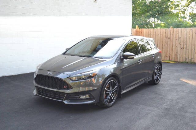 2015 Ford Focus for sale at Knox Max Motors LLC in Knoxville, TN