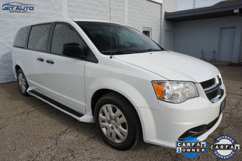 2019 Dodge Grand Caravan SE's photo