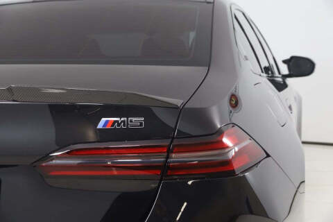 2025 BMW M5