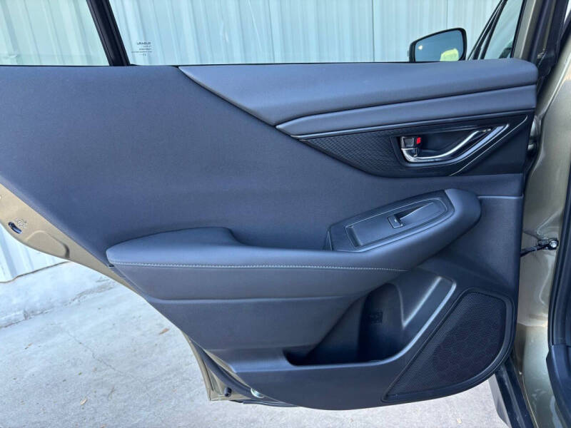 2024 Subaru Outback Premium