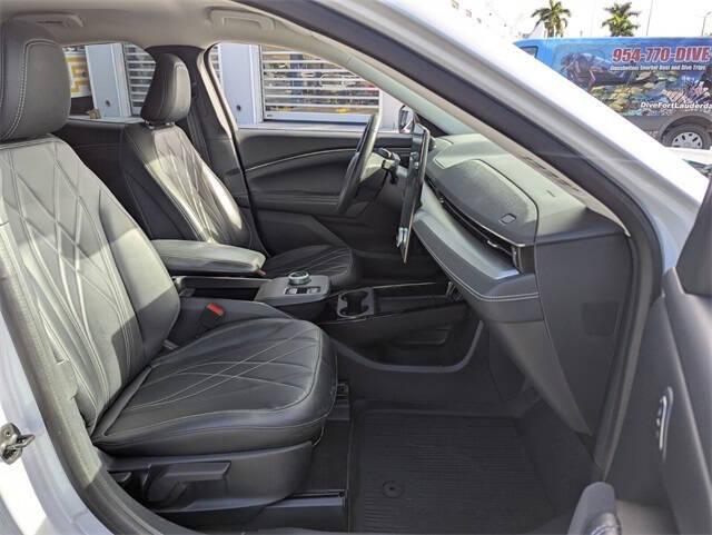 2021 Ford Mustang Mach-E Select