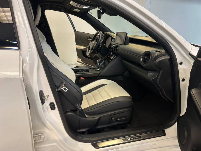 2023 Lexus IS 350 F SPORT