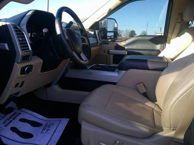 2017 Ford F-250 Super Duty Lariat