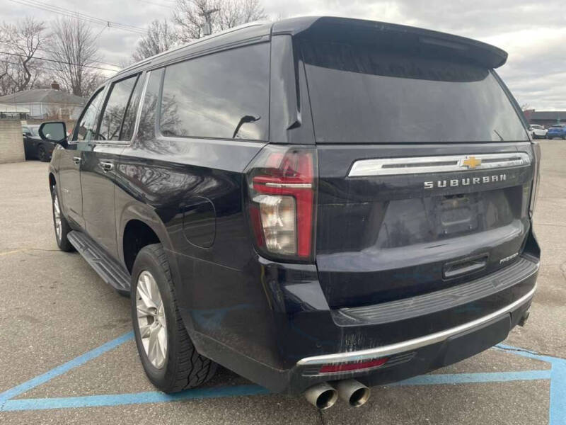 2024 Chevrolet Suburban Premier