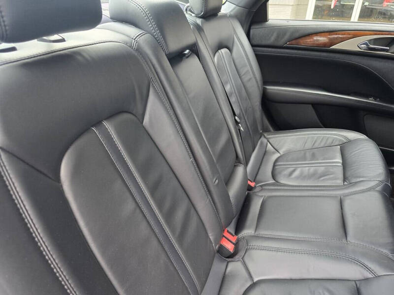 2018 Lincoln MKZ Select