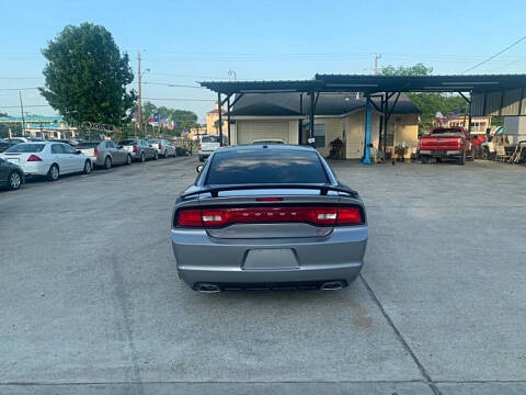 2013 Dodge Charger R/T Plus