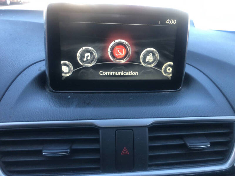 2016 Mazda MAZDA3 i Touring