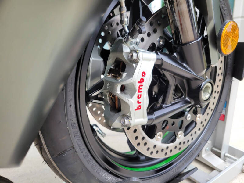 2025 Kawasaki Ninja H2 Carbon ABS