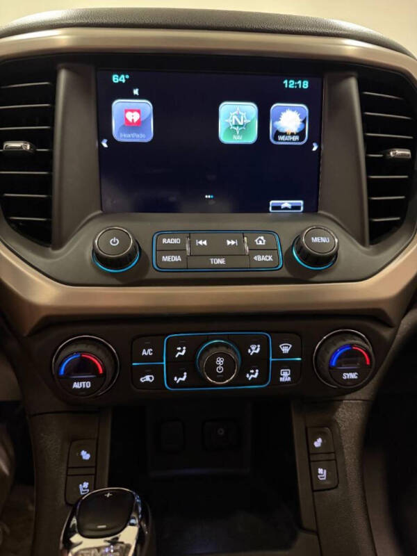 2017 GMC Acadia Denali