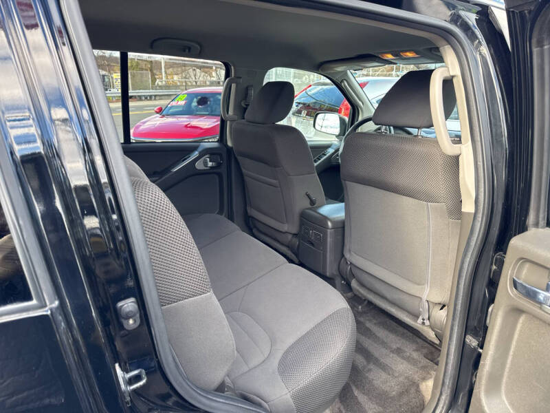 2010 Nissan Pathfinder S