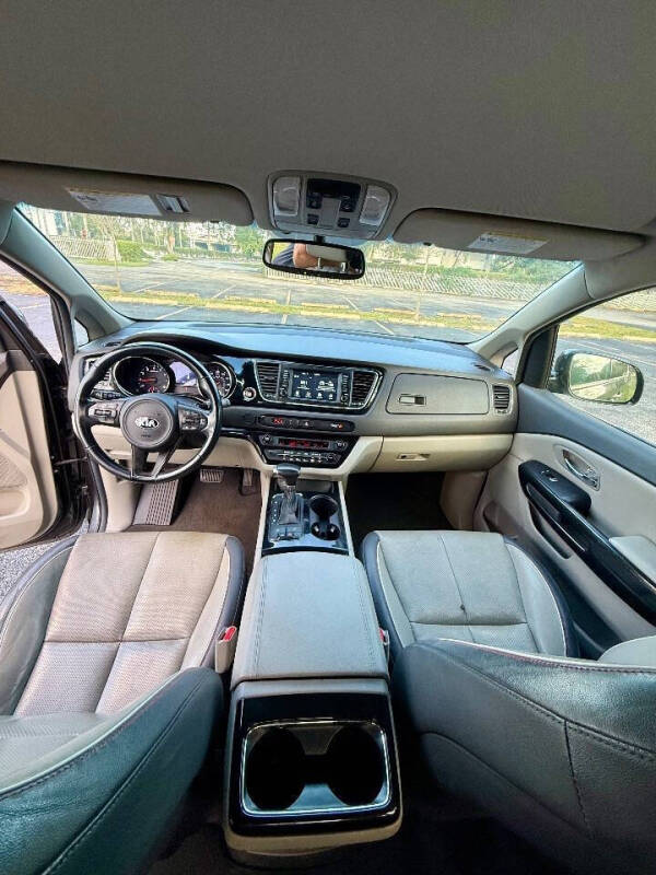 2017 Kia Sedona EX