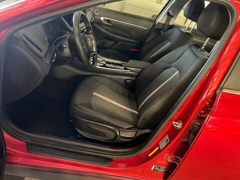 2022 Hyundai Sonata SE