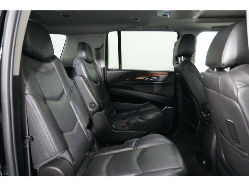 2020 Cadillac Escalade ESV Luxury