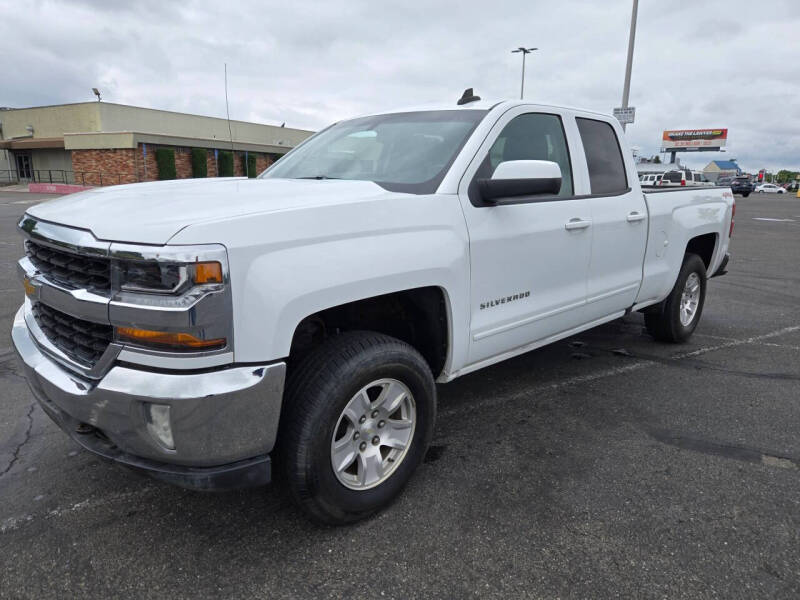 2018 Chevrolet Silverado 1500 LT 4X4 Double Cab Std Box's photo