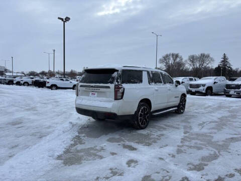 2022 Chevrolet Suburban RST