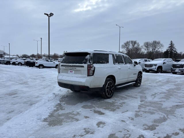 2022 Chevrolet Suburban RST