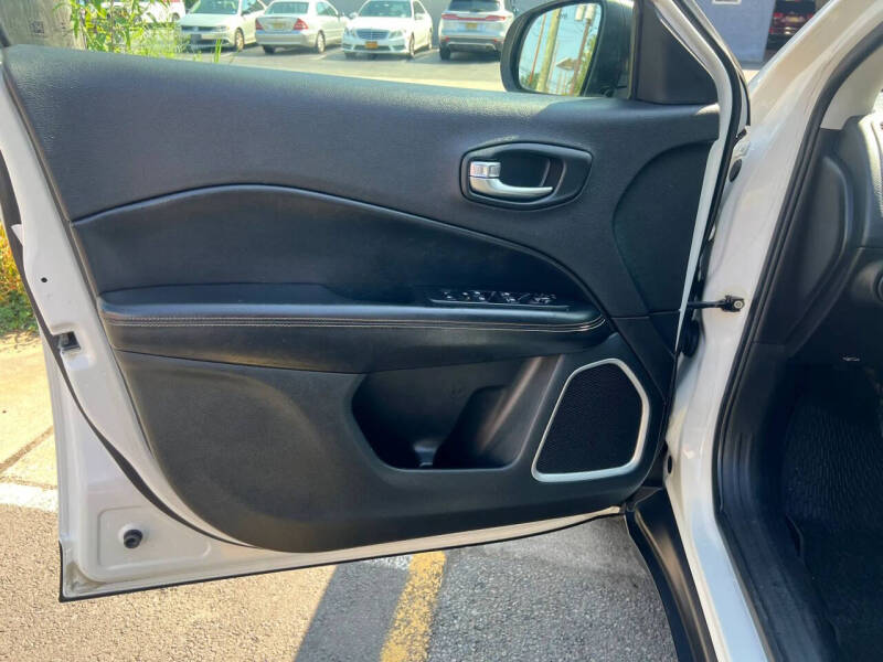 2019 Jeep Compass Sport