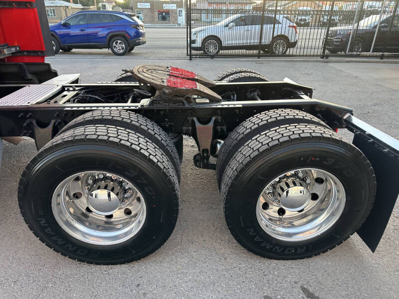 2018 International LT625