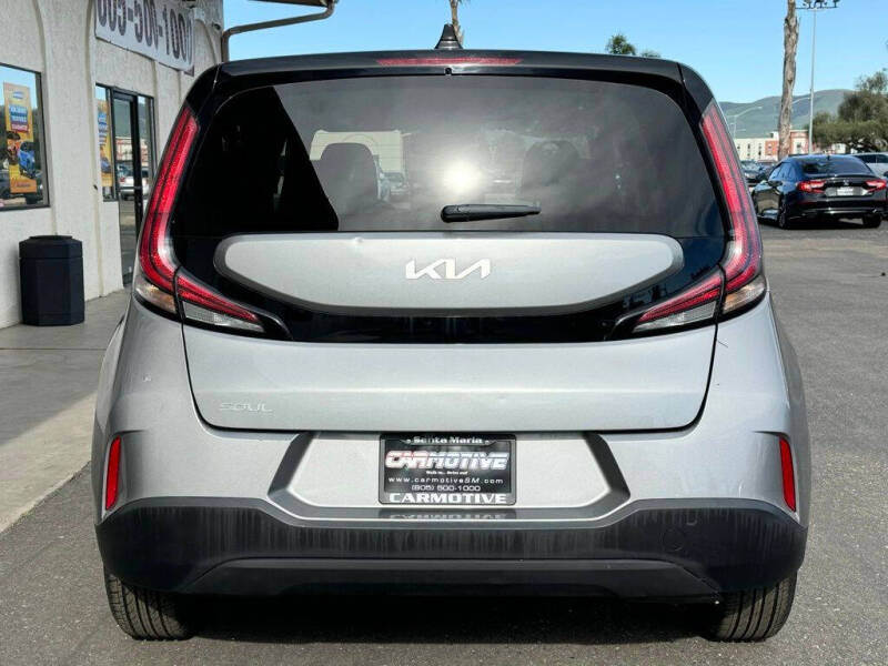 2024 Kia Soul LX