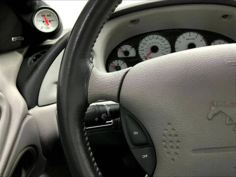 2000 Ford Mustang GT