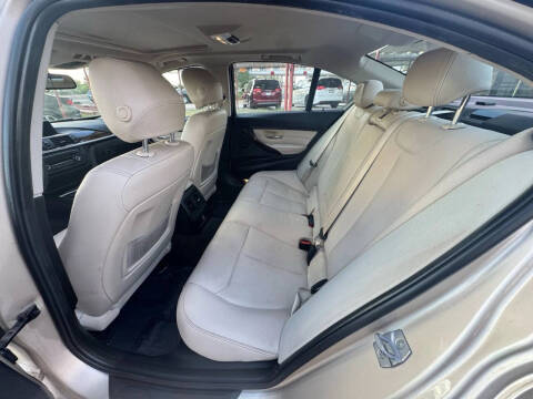 2015 BMW 3 Series 328i