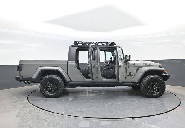 2021 Jeep Gladiator Willys