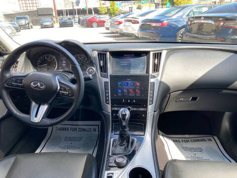 2022 Infiniti Q50 Luxe