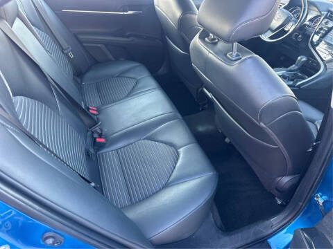 2019 Toyota Camry SE