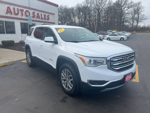 2017 GMC Acadia SLE-2