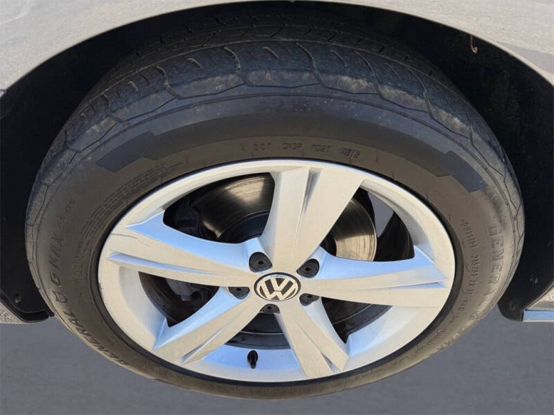 2012 Volkswagen Passat