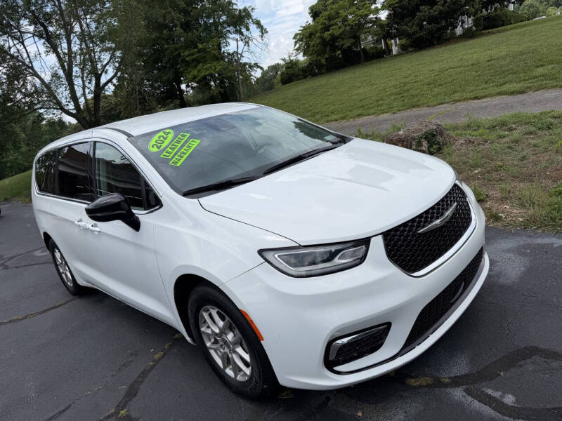 2024 Chrysler Pacifica Touring L