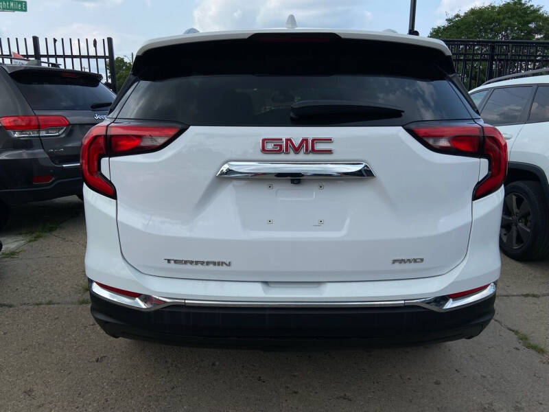 2021 GMC Terrain SLT