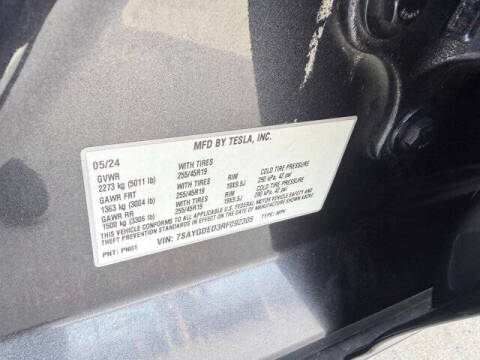 2024 Tesla Model Y Long Range