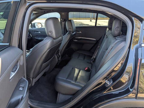 2023 Cadillac XT4 Luxury