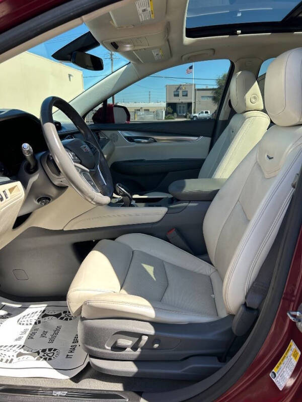 2017 Cadillac XT5 Luxury