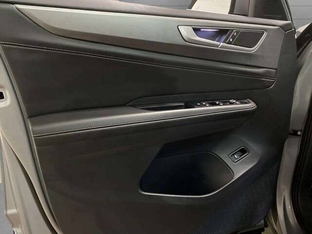 2025 Volkswagen Atlas Cross Sport SE 4Motion