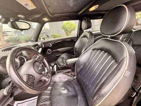 2013 MINI Hardtop John Cooper Works