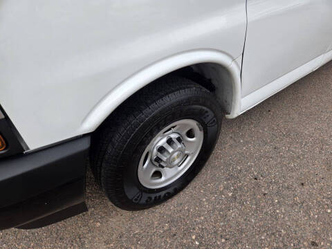 2021 Chevrolet Express 2500