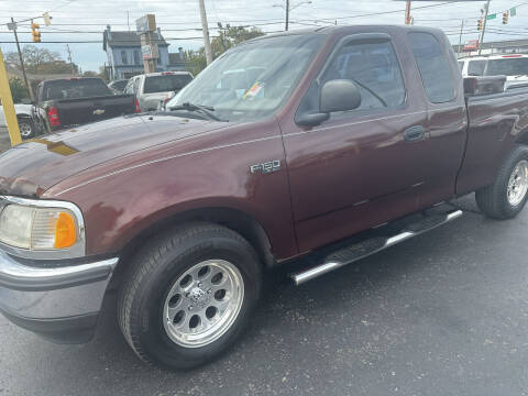 1998 Ford F-150 for sale at Rucker's Auto Sales Inc. in Nashville TN