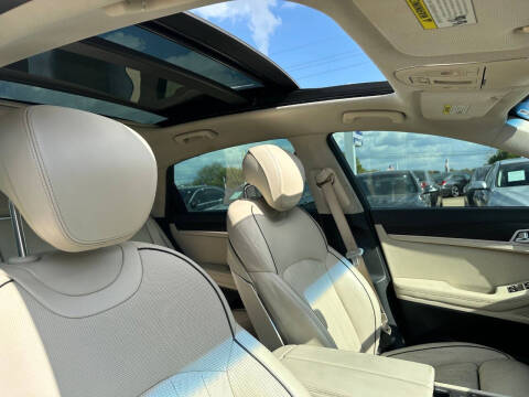 2017 Genesis G80 3.8