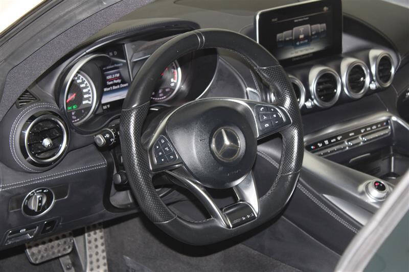 2017 Mercedes-Benz AMG GT
