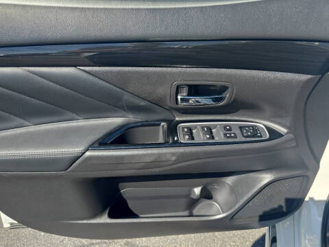 2018 Mitsubishi Outlander PHEV SEL