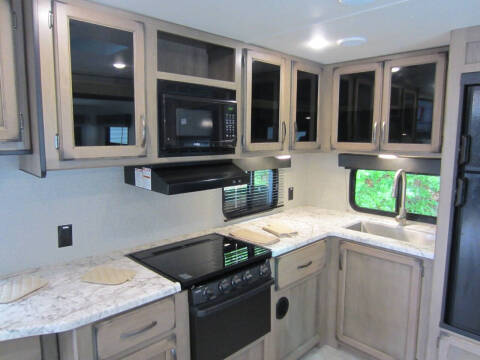 2019 Grand Design RV Transcend 28MKS