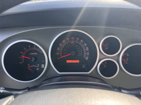 2015 Toyota Sequoia SR5