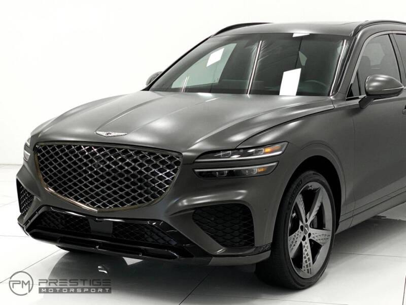 2023 Genesis GV70 2.5T Standard