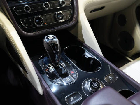 2023 Bentley Bentayga EWB