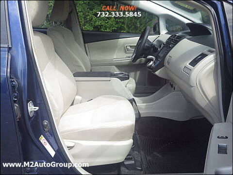 2012 Toyota Prius v Five