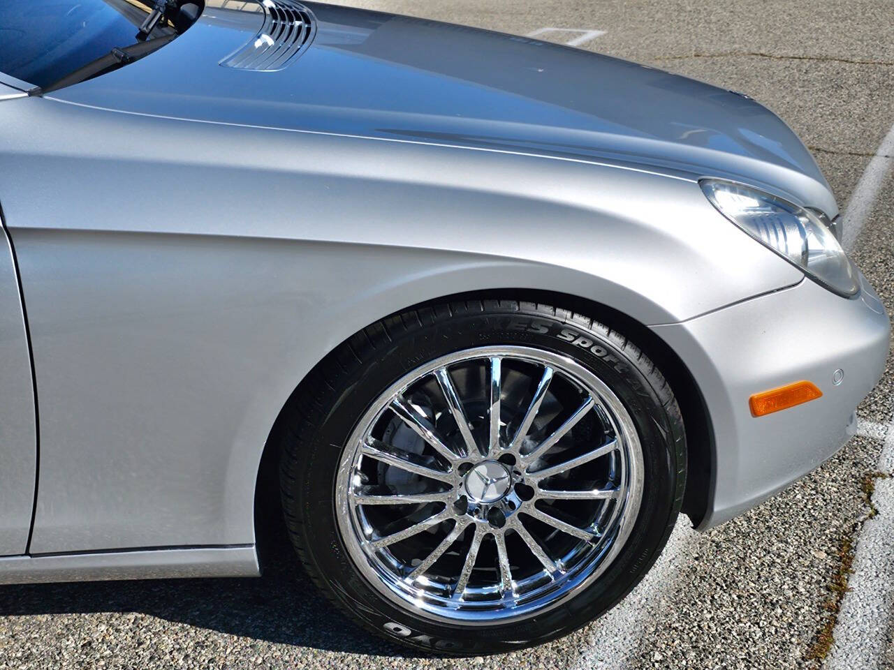 2006 Mercedes-Benz CLS 8